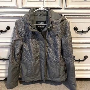 All-Weather Jacket. HOLLISTERCO. Size: Medium